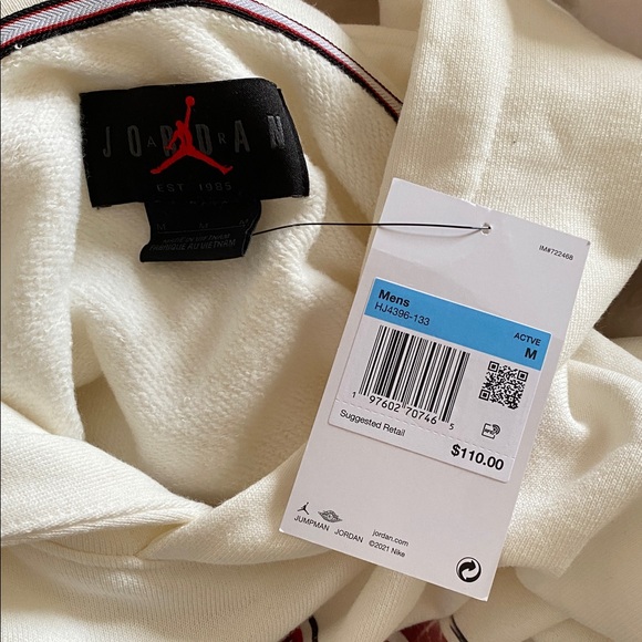 NWT JORDAN FLIGHT FLEECE PULLOVER HOODIE
Men – Sail MSRP $110 - Picture 9 of 12